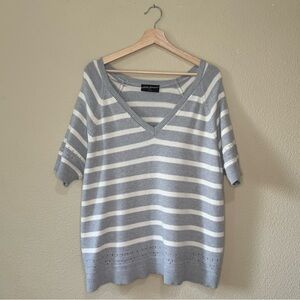 Lane Bryant shirt women 22 nylon blend short sleeve striped vneck sweater grey
